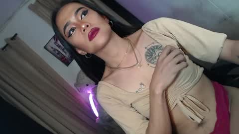 asian_ulysses online show from July 15, 10:49 am