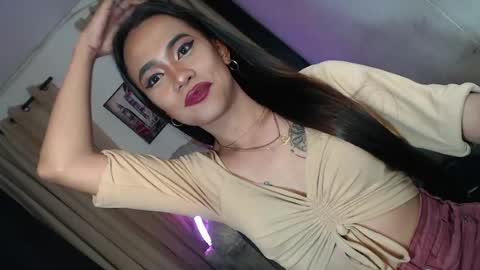 asian_ulysses online show from July 15, 4:41 pm