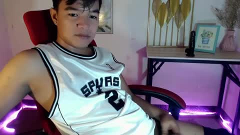 ASH online show from August 1, 8:59 pm