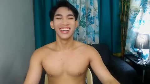 IVAN BOY online show from August 4, 1:41 pm