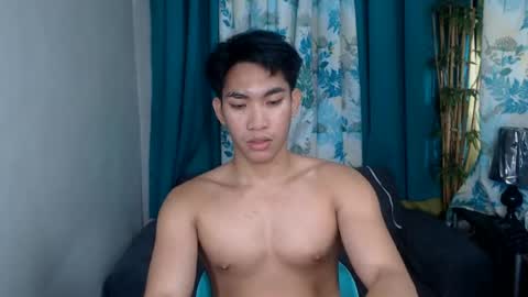 IVAN BOY online show from August 6, 9:14 pm