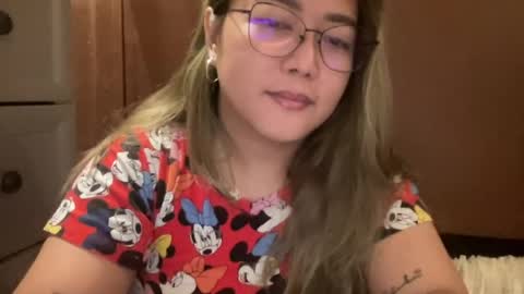 Curvy online show from June 30, 1:56 pm