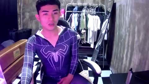 asiancummer115697 online show from July 14, 1:22 am