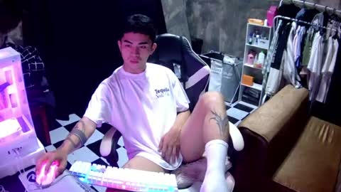 asiancummer115697 online show from July 16, 6:47 am