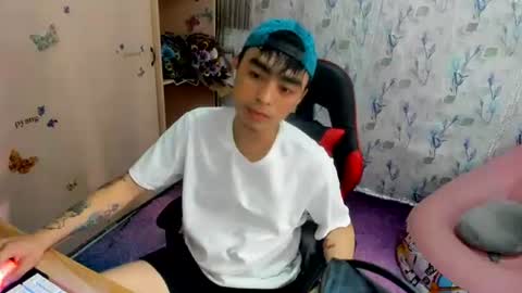 Bry online show from August 10, 6:59 am