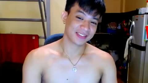 asiandreamboyx online show from July 27, 8:42 am