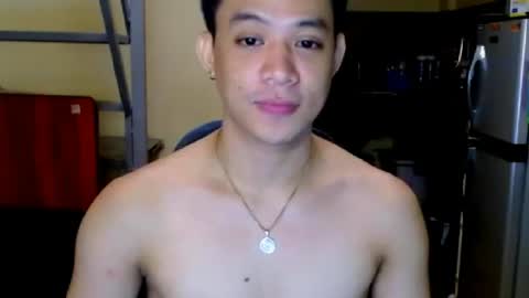asiandreamboyx online show from July 30, 6:25 pm