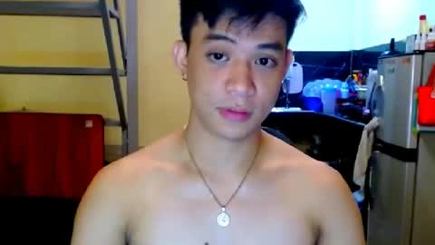 asiandreamboyx online show from August 10, 3:41 am