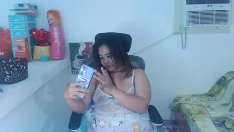 asiankitty23xx online show from July 22, 12:40 pm