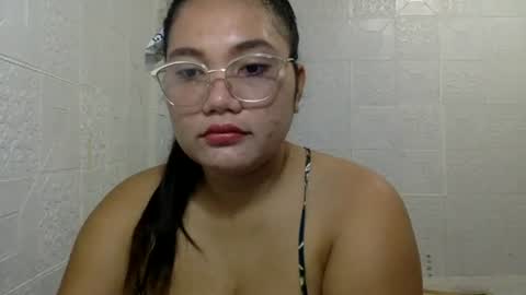 kates room online show from June 30, 11:39 pm