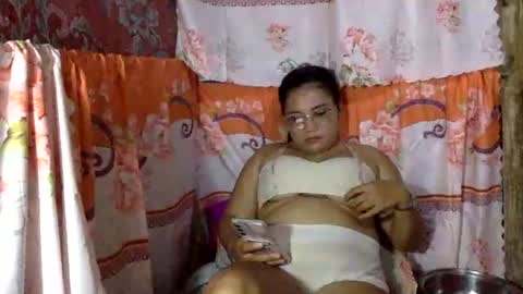 kates room online show from July 7, 8:13 pm