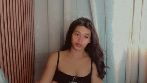 kisses online show from July 24, 11:02 am