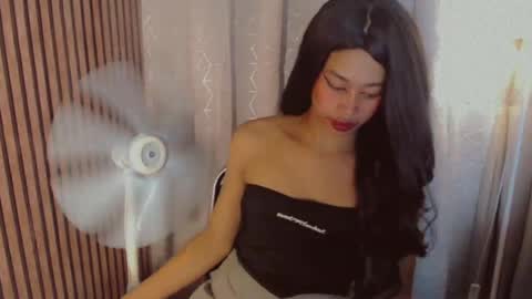 kisses online show from July 30, 11:28 am