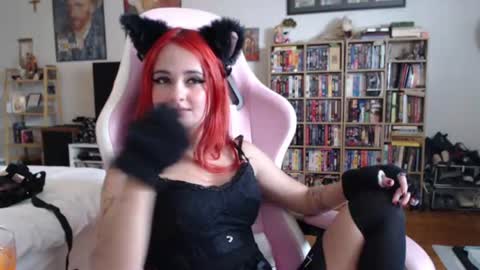 Alice online show from July 22, 8:33 pm