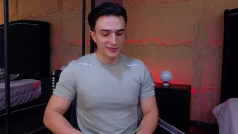 Aslan  online show from August 13, 12:46 am