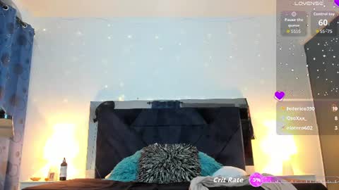  Aslhyn  online show from August 5, 10:52 pm