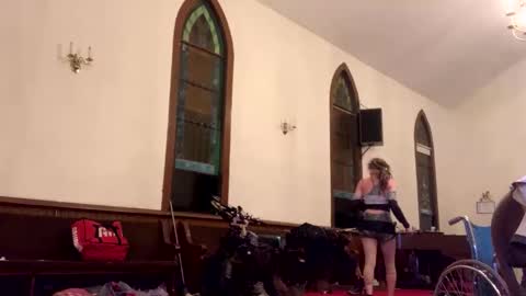 aspiringturtlegirl online show from April 12, 1:39 am