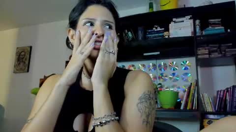 Ana online show from August 13, 4:48 am
