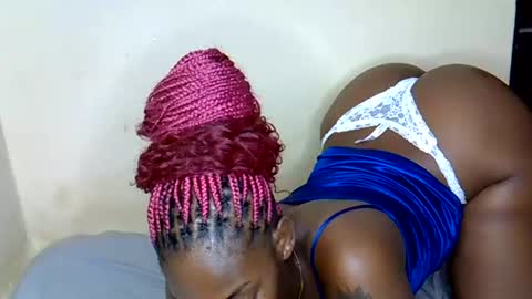 assbaby25 online show from August 15, 1:09 am
