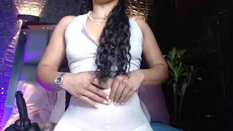Nahomi  online show from September 3, 3:04 pm