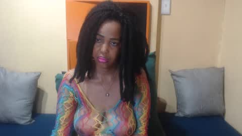 assseductress43 online show from August 13, 7:55 am