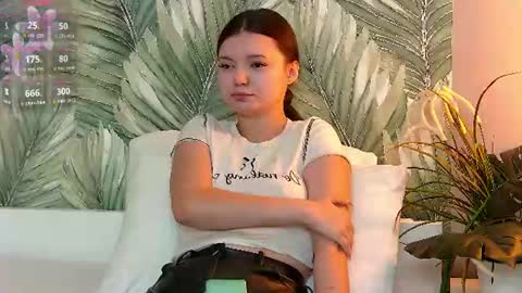Aster Quinn online show from July 26, 5:56 am