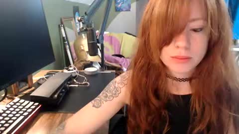 AstraeaSiren online show from June 17, 4:06 pm
