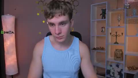 astren online show from August 11, 2:46 am