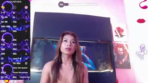 astrid_cardenas online show from August 11, 7:54 am