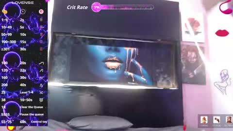 astrid_cardenas online show from August 12, 7:33 am