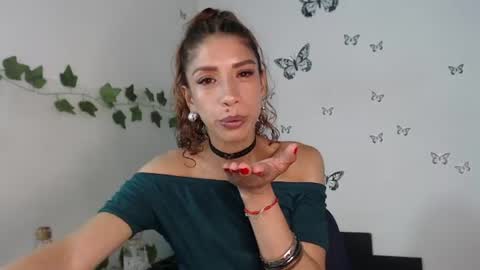 Astrid online show from August 7, 11:38 pm