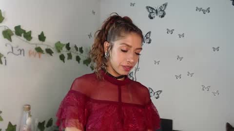 Astrid online show from August 11, 11:29 pm