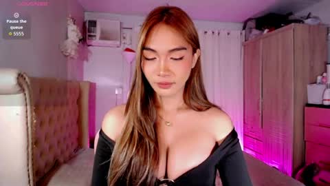 Sam online show from August 2, 9:11 pm