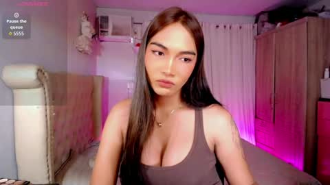 Sam online show from August 4, 4:42 am