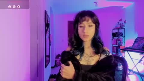 Atenea online show from July 23, 11:40 pm