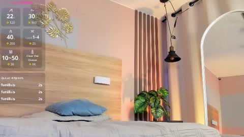 ateneaa_lux online show from August 10, 10:00 pm