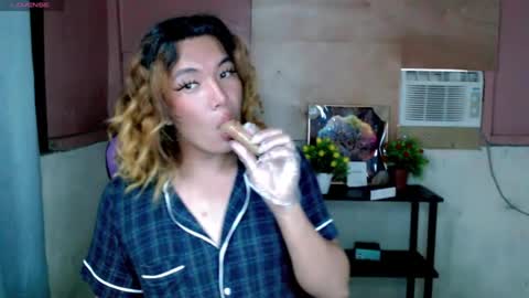 athalia18 online show from September 7, 7:47 am