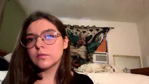 athena1840 online show from July 31, 10:59 pm