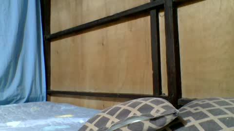 athena231993 online show from August 1, 5:24 am