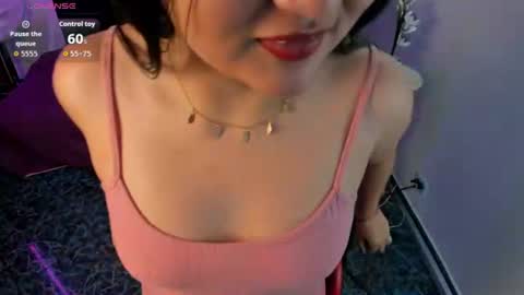 athena_snaw online show from August 6, 6:34 am