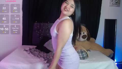 athena_snaw online show from August 11, 5:31 am