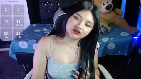 athena_snaw online show from August 13, 7:55 am