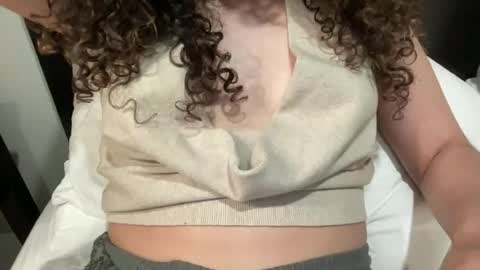 athenagirl69 online show from July 2, 3:51 am