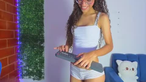 Athenea online show from August 11, 4:47 am