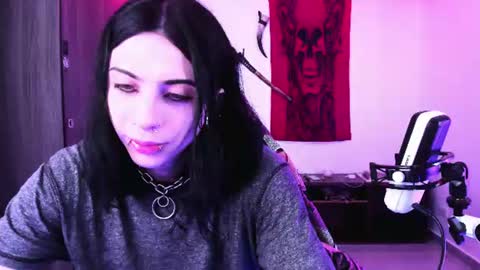 athenauwu online show from June 27, 5:00 am