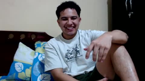 Robin online show from July 15, 12:11 am
