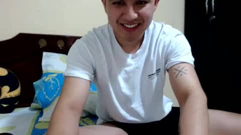 Robin online show from August 1, 2:50 am