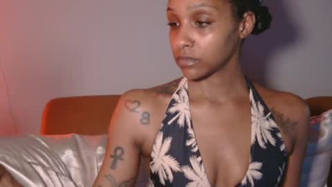 AtirahCali online show from August 10, 7:15 pm