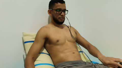 atorres21 online show from August 5, 4:10 am