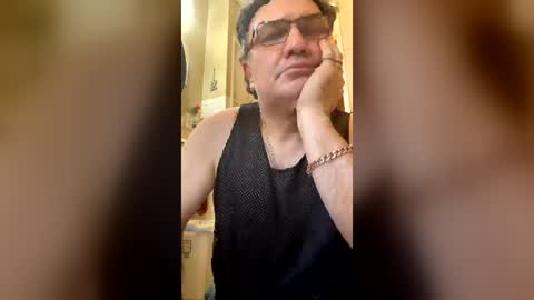 atozzzz online show from July 4, 5:48 pm
